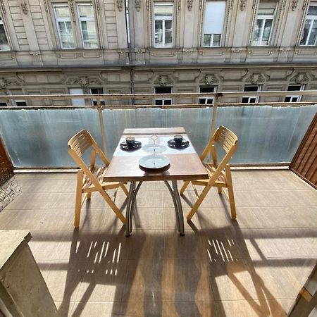 Parisi Flat Apartamento Budapeste Exterior foto